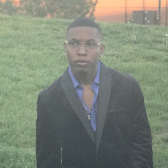 Meet your Posher, Shjuan - Picture 1 of 1